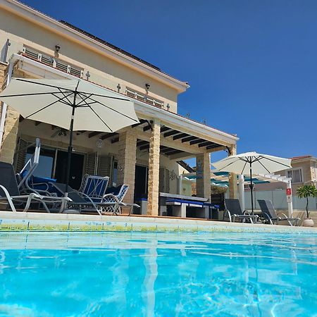 Villa Ocean Breeze Пейя Экстерьер фото