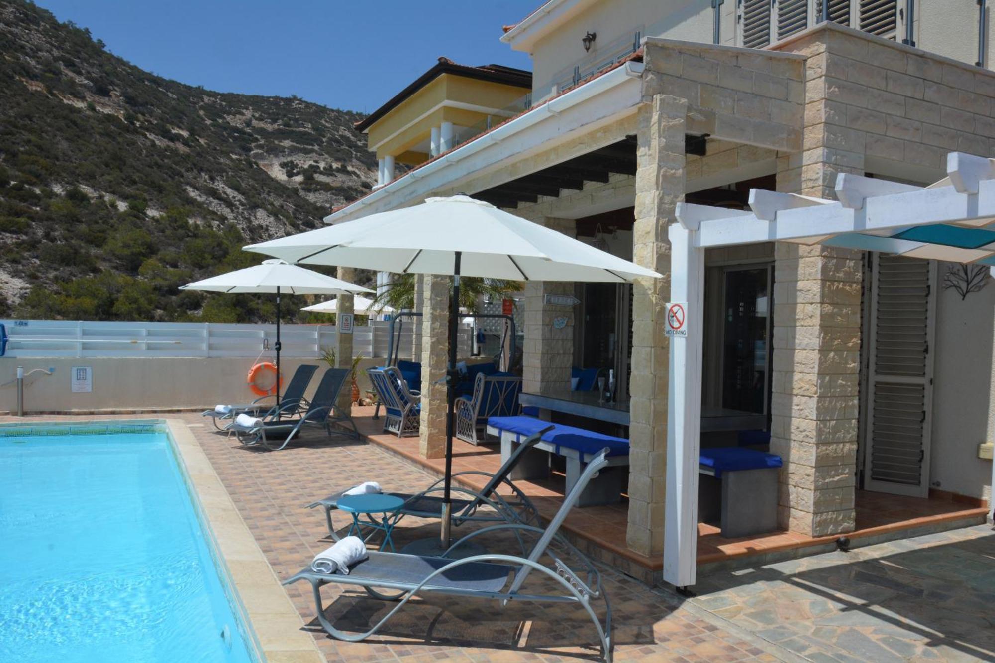 Villa Ocean Breeze Пейя Экстерьер фото