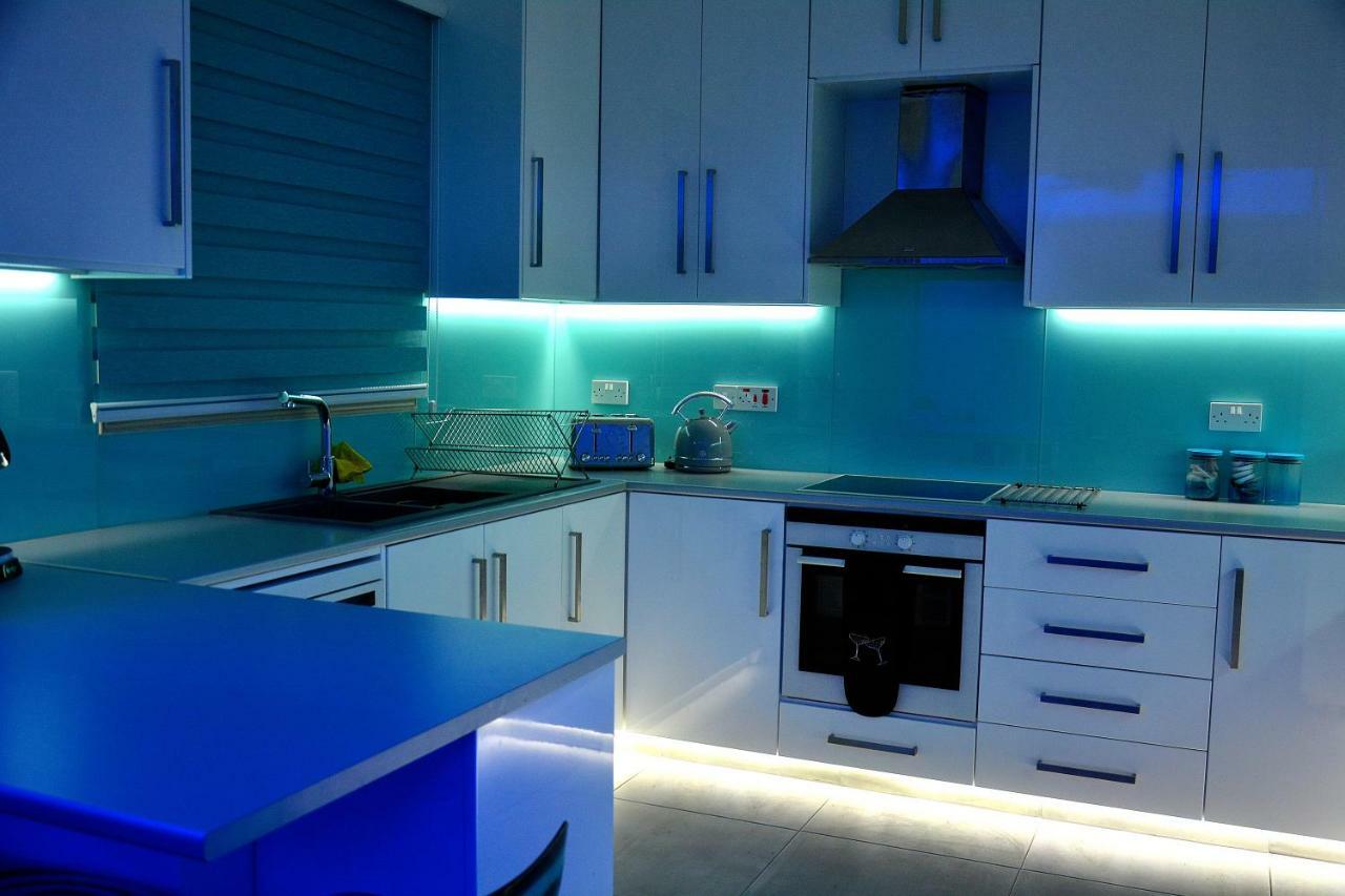 Villa Ocean Breeze Пейя Экстерьер фото